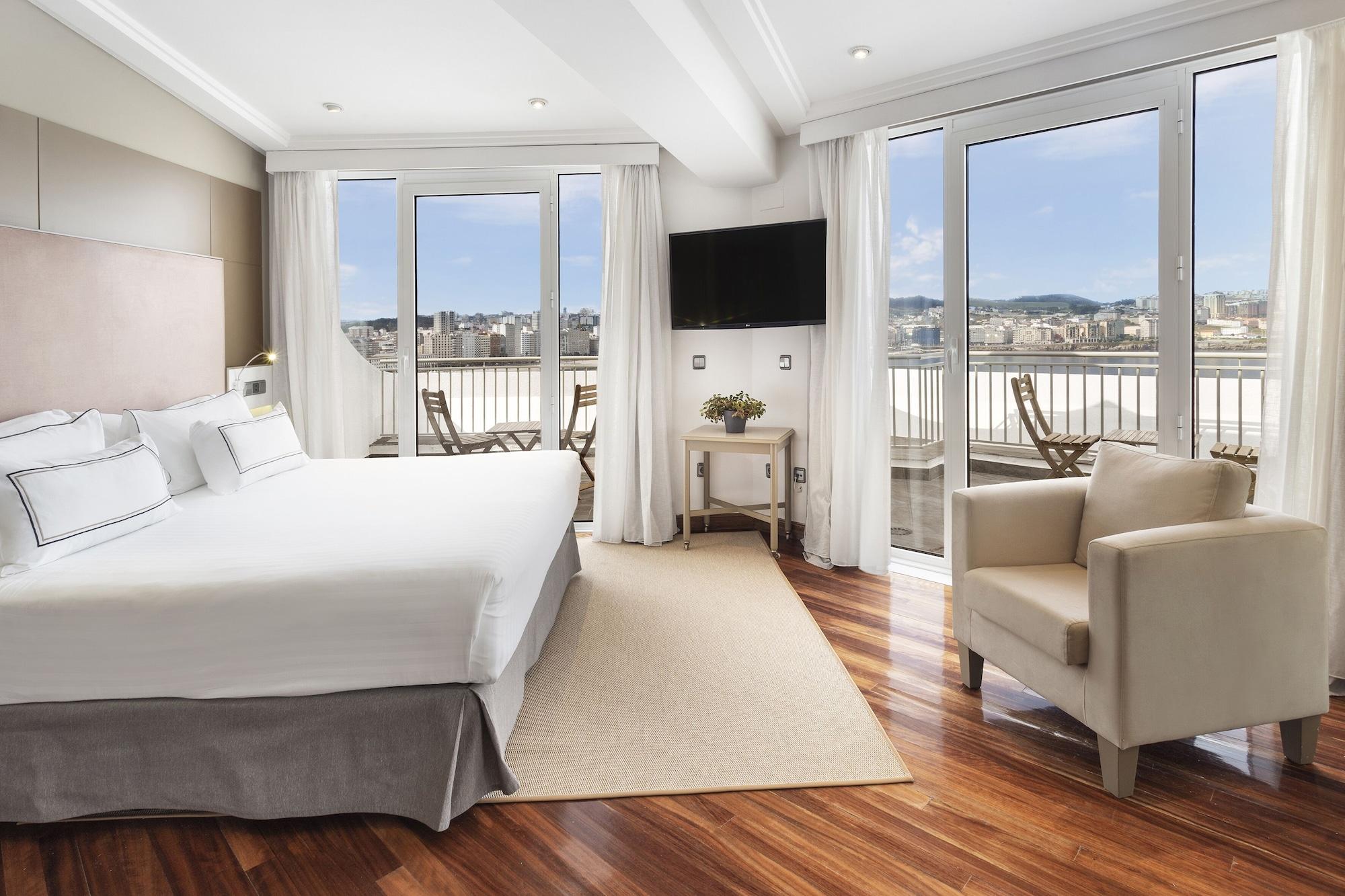 Melia Maria Pita Hotel A Coruna Exterior photo