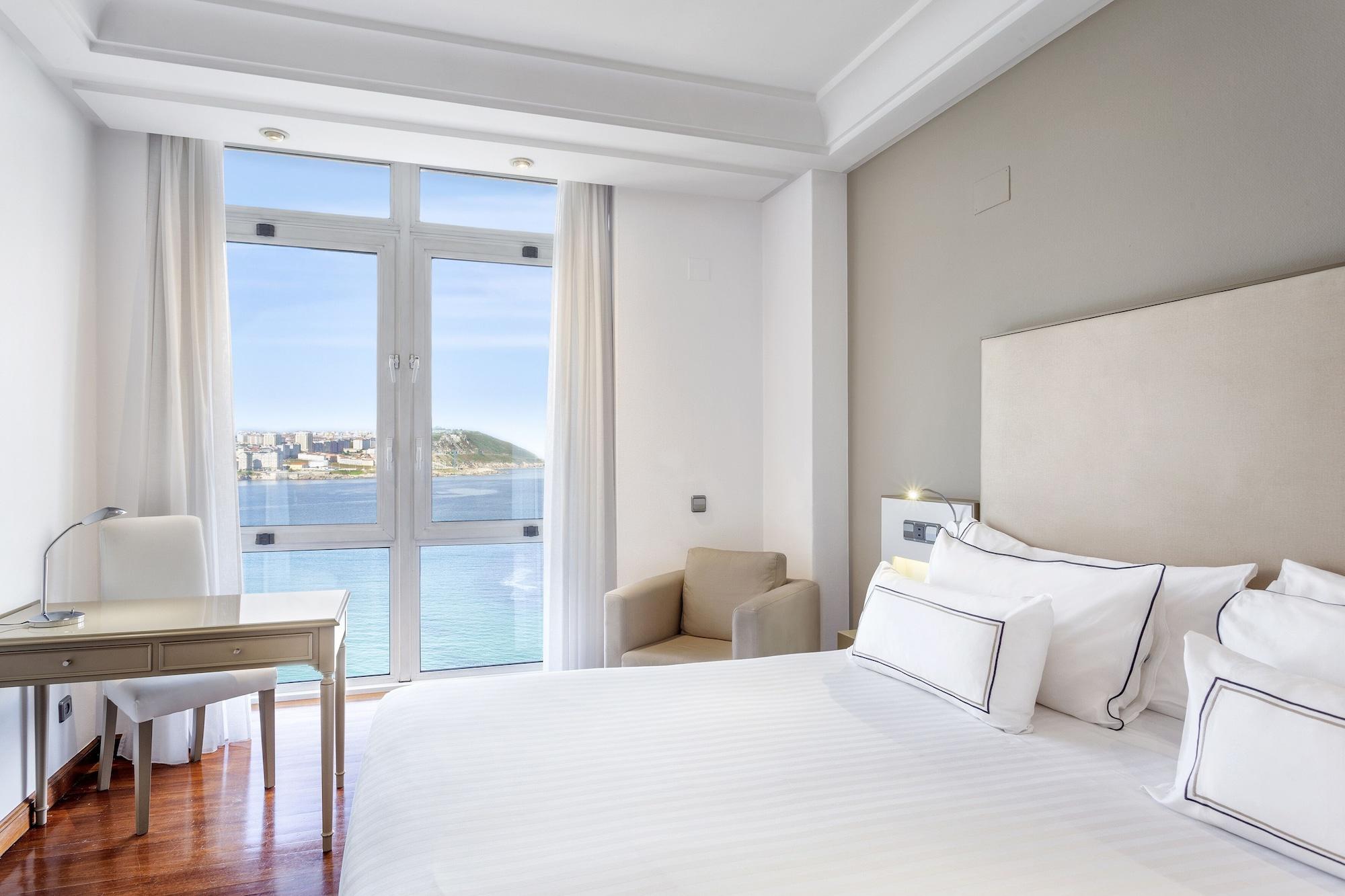 Melia Maria Pita Hotel A Coruna Exterior photo