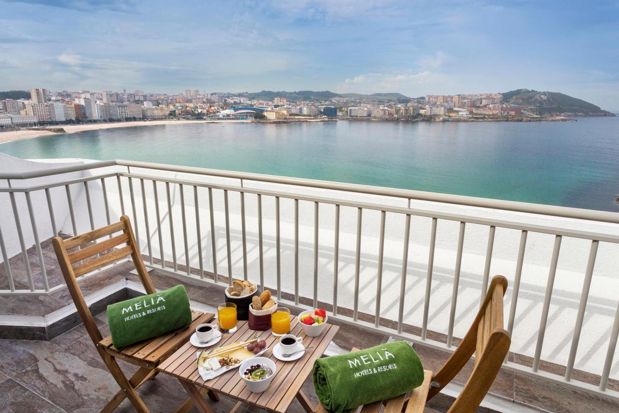 Melia Maria Pita Hotel A Coruna Exterior photo